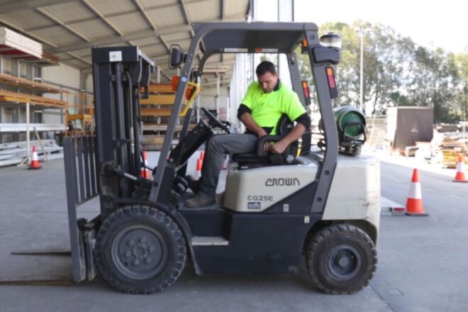 Duties Of A Forklift Operator Forklift Operator Job Description